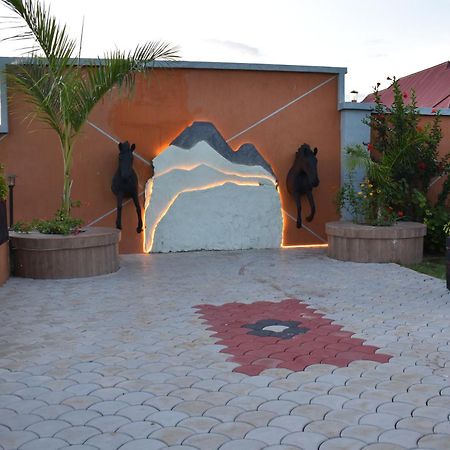 Brand Hotel Dodoma Exteriér fotografie